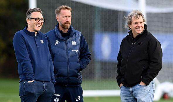 乐鱼网站-切尔西解雇波特，啪啪扇了伯利三记耳光